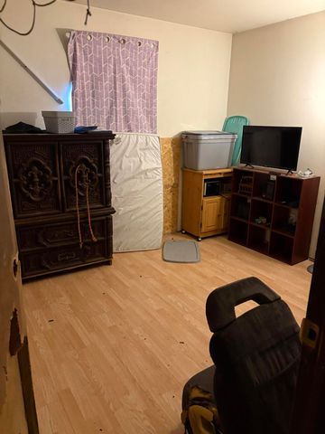 2555 E 1071 N, Demotte, IN 46310