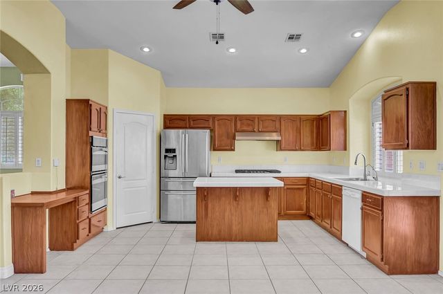 8738 Vista Cantera Court, Las Vegas, NV 89147