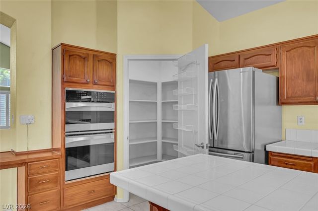8738 Vista Cantera Court, Las Vegas, NV 89147