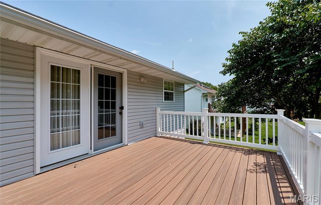 25 Spanish Oak Court, Troy, MO 63379