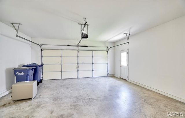25 Spanish Oak Court, Troy, MO 63379