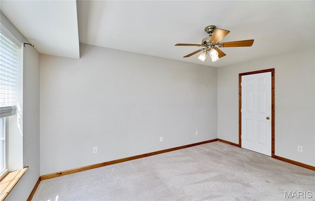 25 Spanish Oak Court, Troy, MO 63379