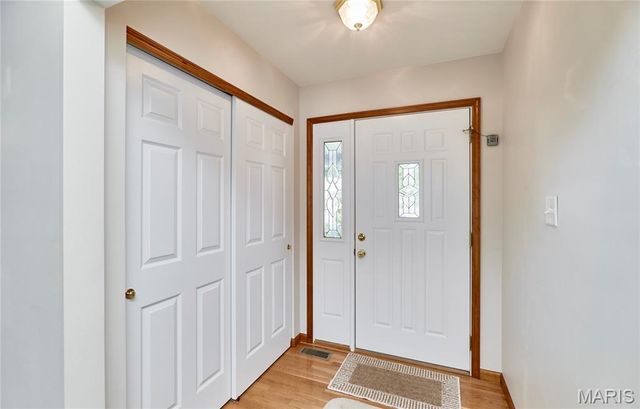 25 Spanish Oak Court, Troy, MO 63379
