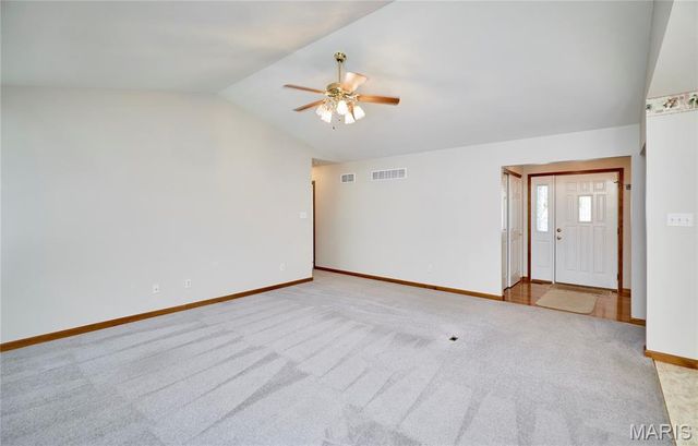 25 Spanish Oak Court, Troy, MO 63379