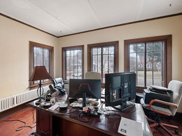 812 Garfield Avenue, Rockford, IL 61103