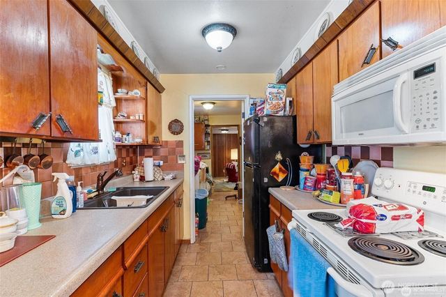 4504 S Trenton Street, Seattle, WA 98118