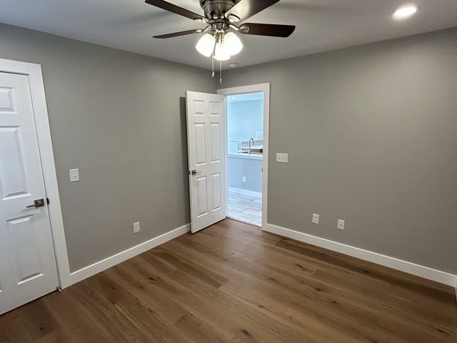 806 Cedarcrest Ave, Madison, TN 37115