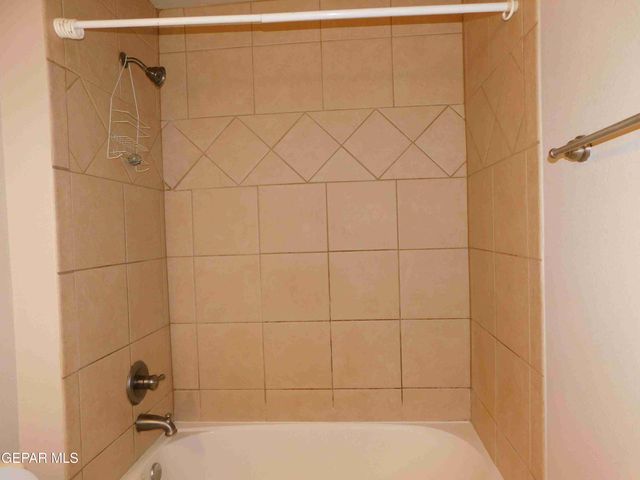 10021 RAILROAD Drive 303, El Paso, TX 79924