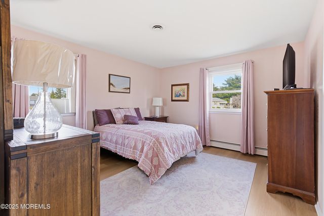 1111 Waterberry Court S, Toms River, NJ 08757