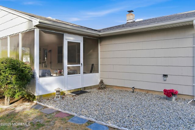 1111 Waterberry Court S, Toms River, NJ 08757