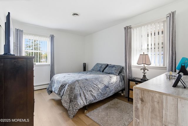 1111 Waterberry Court S, Toms River, NJ 08757