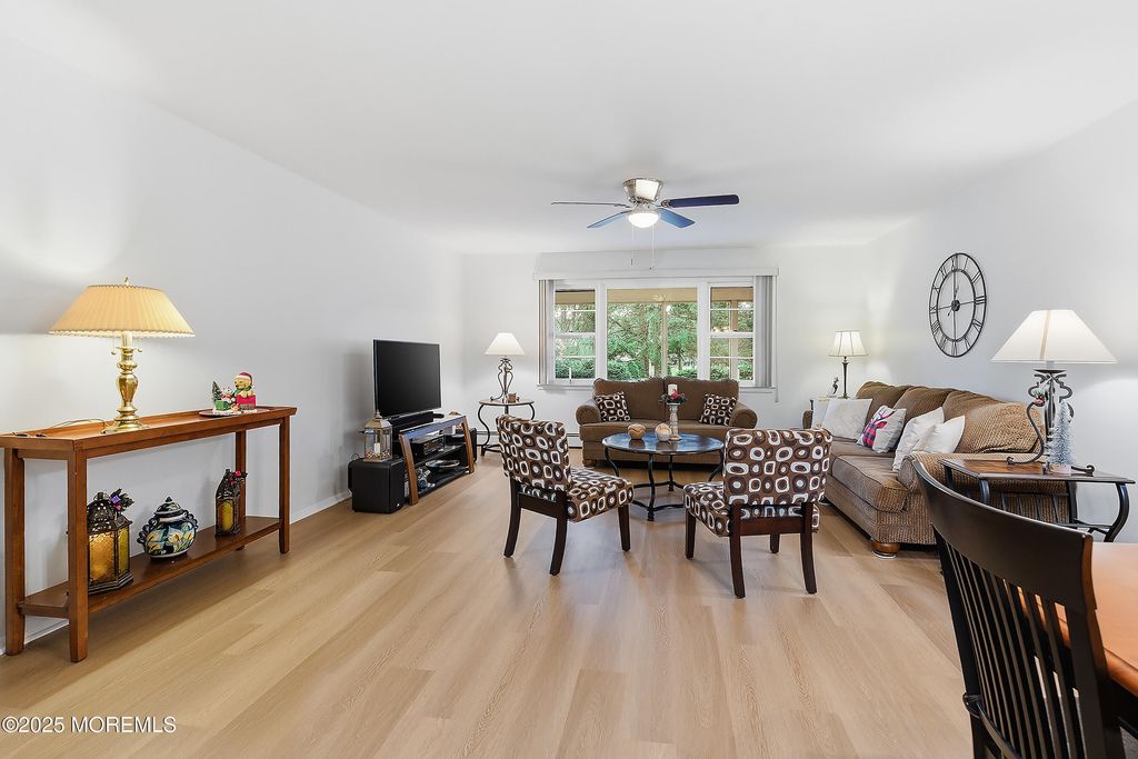 1111 Waterberry Court S, Toms River, NJ 08757