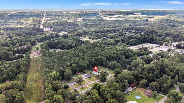 180 Missroon St., Georgetown, SC 29440