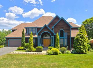 155 Hillwinds North Road, Brattleboro, VT 05301