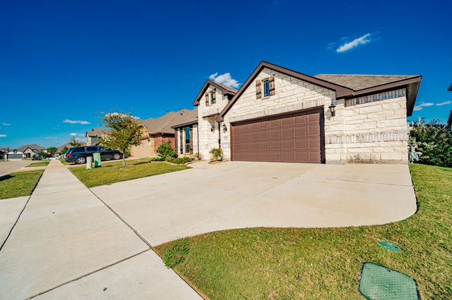 920 Bald Cypress Drive, Fate, TX 75087