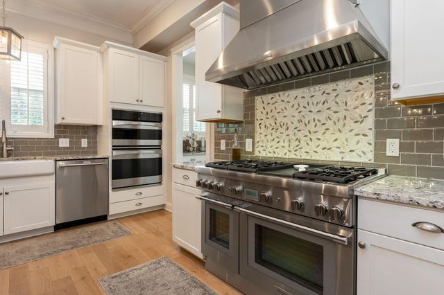 7930 Cole Park N, New Albany, OH 43054