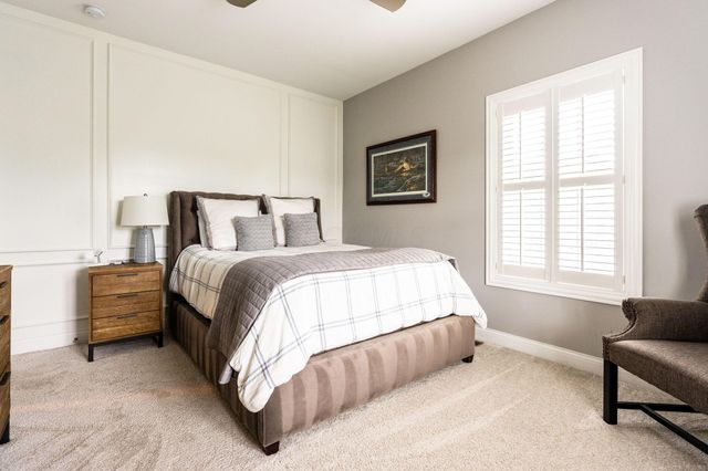 7930 Cole Park N, New Albany, OH 43054