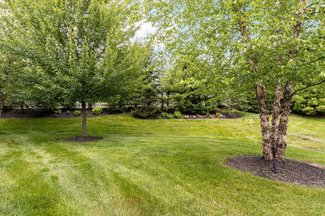 7930 Cole Park N, New Albany, OH 43054
