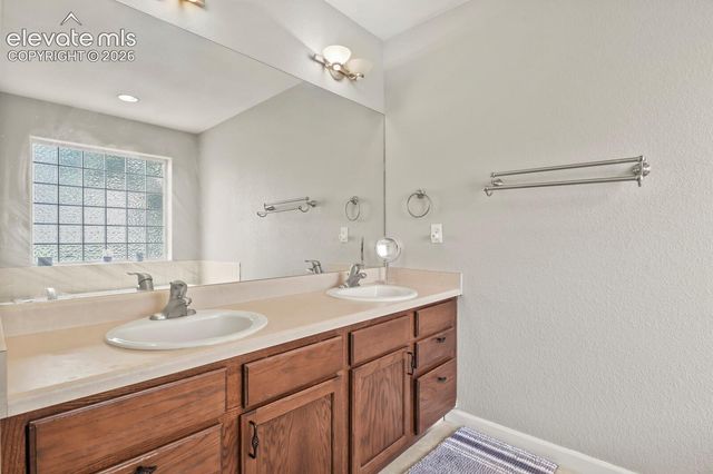1346 Mirrillion Heights, Colorado Springs, CO 80904