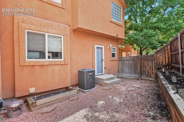 1346 Mirrillion Heights, Colorado Springs, CO 80904