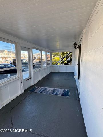 807 Grand Central Avenue 1, Lavallette, NJ 08735