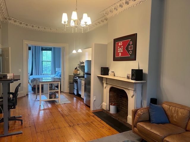3 Wellington 2, Boston, MA 02118
