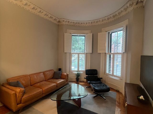 3 Wellington 2, Boston, MA 02118