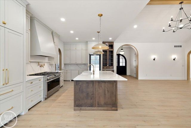 11182 Karen D Drive, Bruce Twp, MI 48065