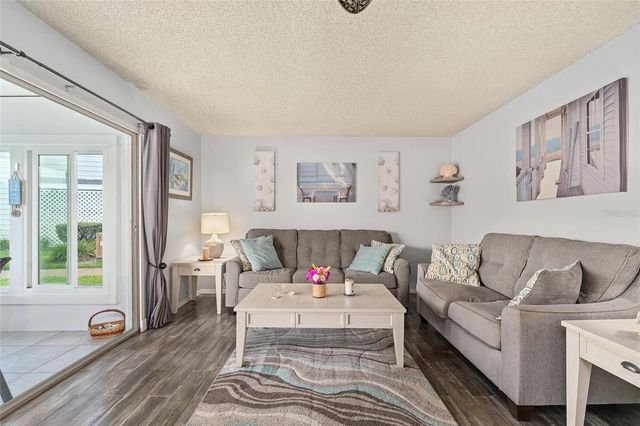545 MIDWAY DRIVE A, Ocala, FL 34472
