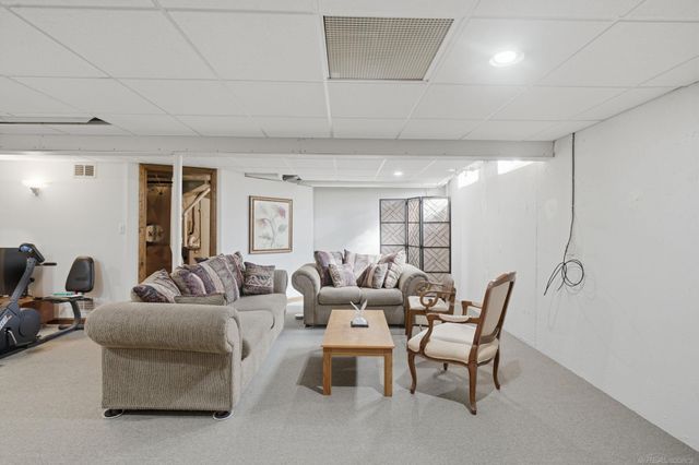 26214 Jackgrove Lane, Chesterfield Twp, MI 48051