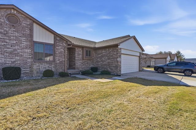 26214 Jackgrove Lane, Chesterfield Twp, MI 48051