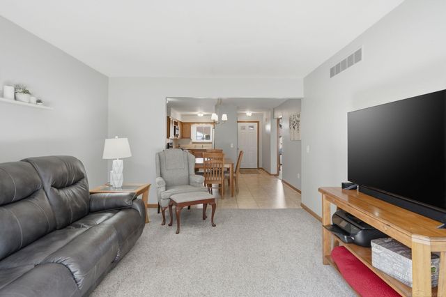 26214 Jackgrove Lane, Chesterfield Twp, MI 48051