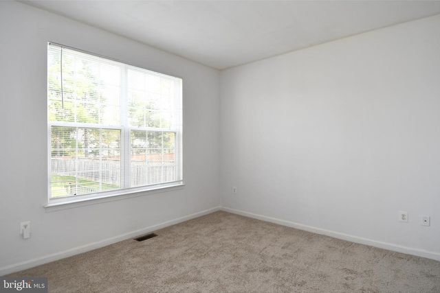 3082 AMERICAN EAGLE BLVD, Woodbridge, VA 22191