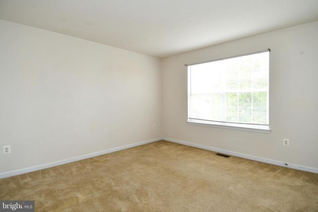 3082 AMERICAN EAGLE BLVD, Woodbridge, VA 22191