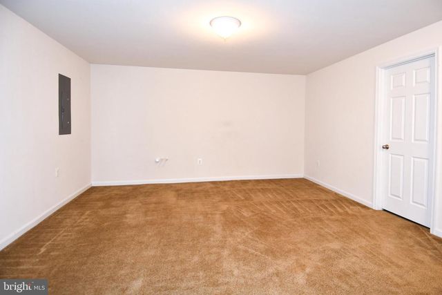 3082 AMERICAN EAGLE BLVD, Woodbridge, VA 22191