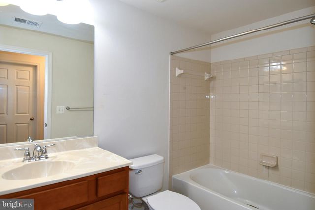 3082 AMERICAN EAGLE BLVD, Woodbridge, VA 22191