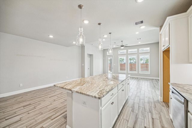 10210 Water Harbor Drive, Missouri City, TX 77459