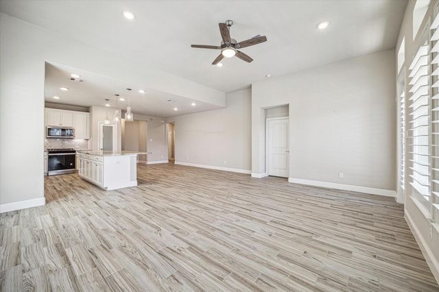 10210 Water Harbor Drive, Missouri City, TX 77459