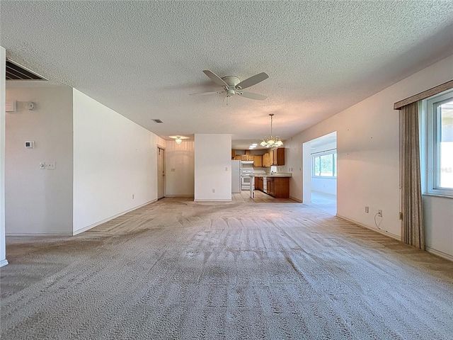 2102 HEMBURY PLACE SE 34, Sun City Center, FL 33573