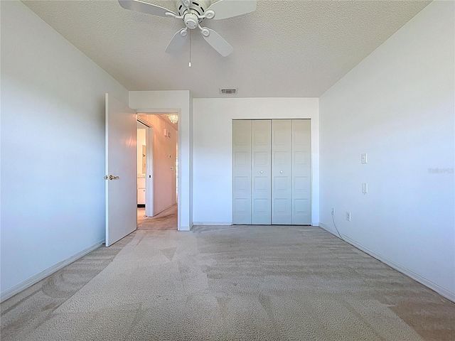 2102 HEMBURY PLACE SE 34, Sun City Center, FL 33573