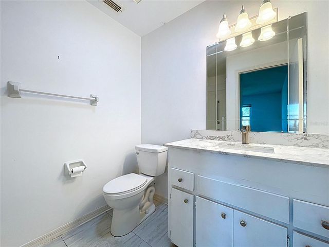 2102 HEMBURY PLACE SE 34, Sun City Center, FL 33573