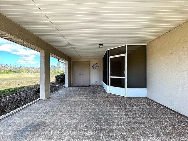 2102 HEMBURY PLACE SE 34, Sun City Center, FL 33573