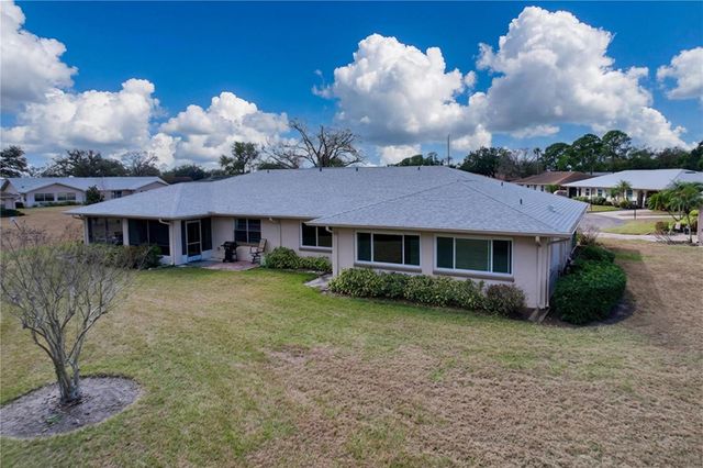 2102 HEMBURY PLACE SE 34, Sun City Center, FL 33573