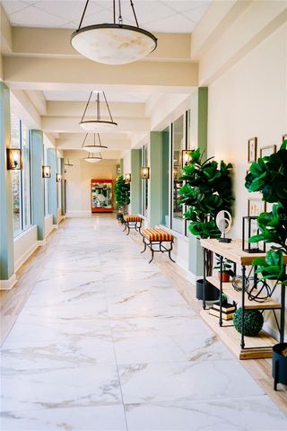 2102 HEMBURY PLACE SE 34, Sun City Center, FL 33573