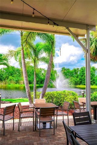 2102 HEMBURY PLACE SE 34, Sun City Center, FL 33573