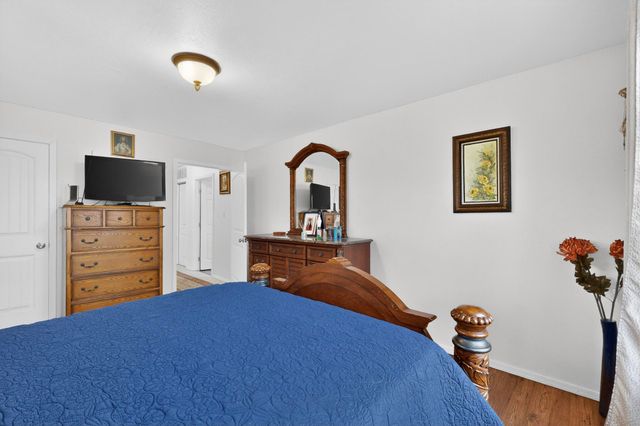 5012 Ute Drive NW, Albuquerque, NM 87105