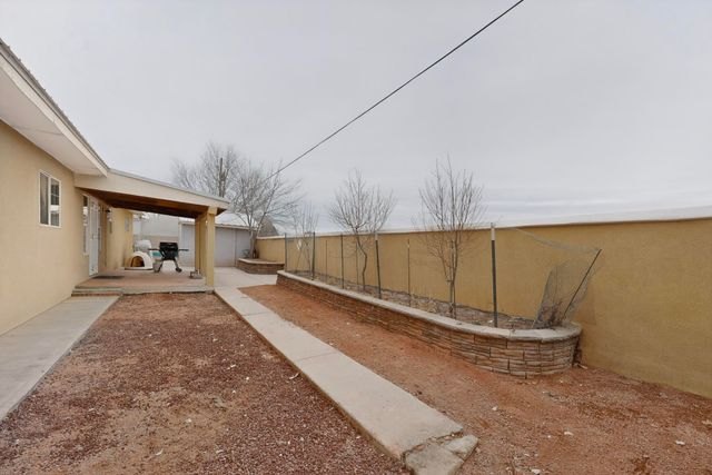 5012 Ute Drive NW, Albuquerque, NM 87105