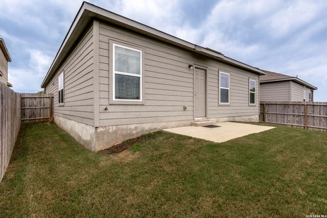 13011 HEATHERS SUN, St Hedwig, TX 78152