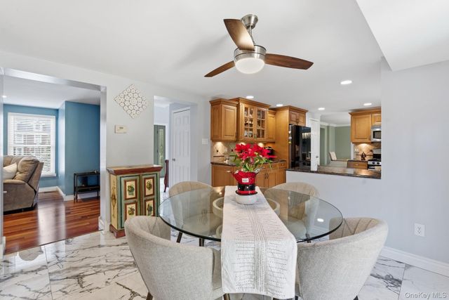 39 Foreston Circle, Manorville, NY 11949