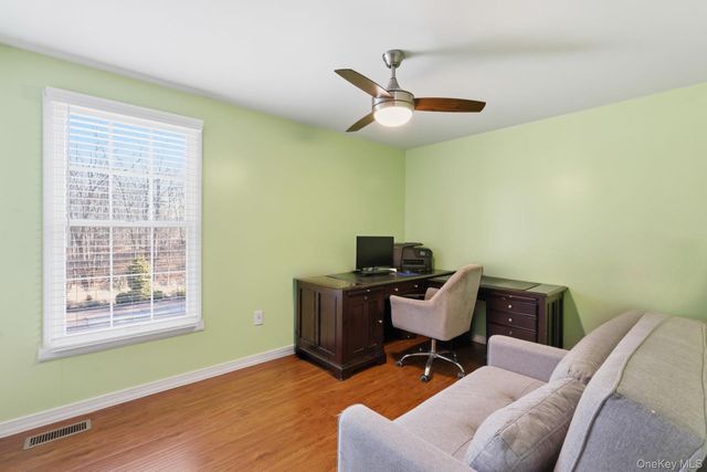 39 Foreston Circle, Manorville, NY 11949